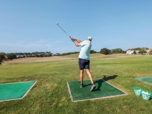 Proche Des Sables D'Olonne Appartement Calme Pour 4 Personnes Situe Face Au Golf De Bourgenay A Talmont St Hilaire Екстер'єр фото